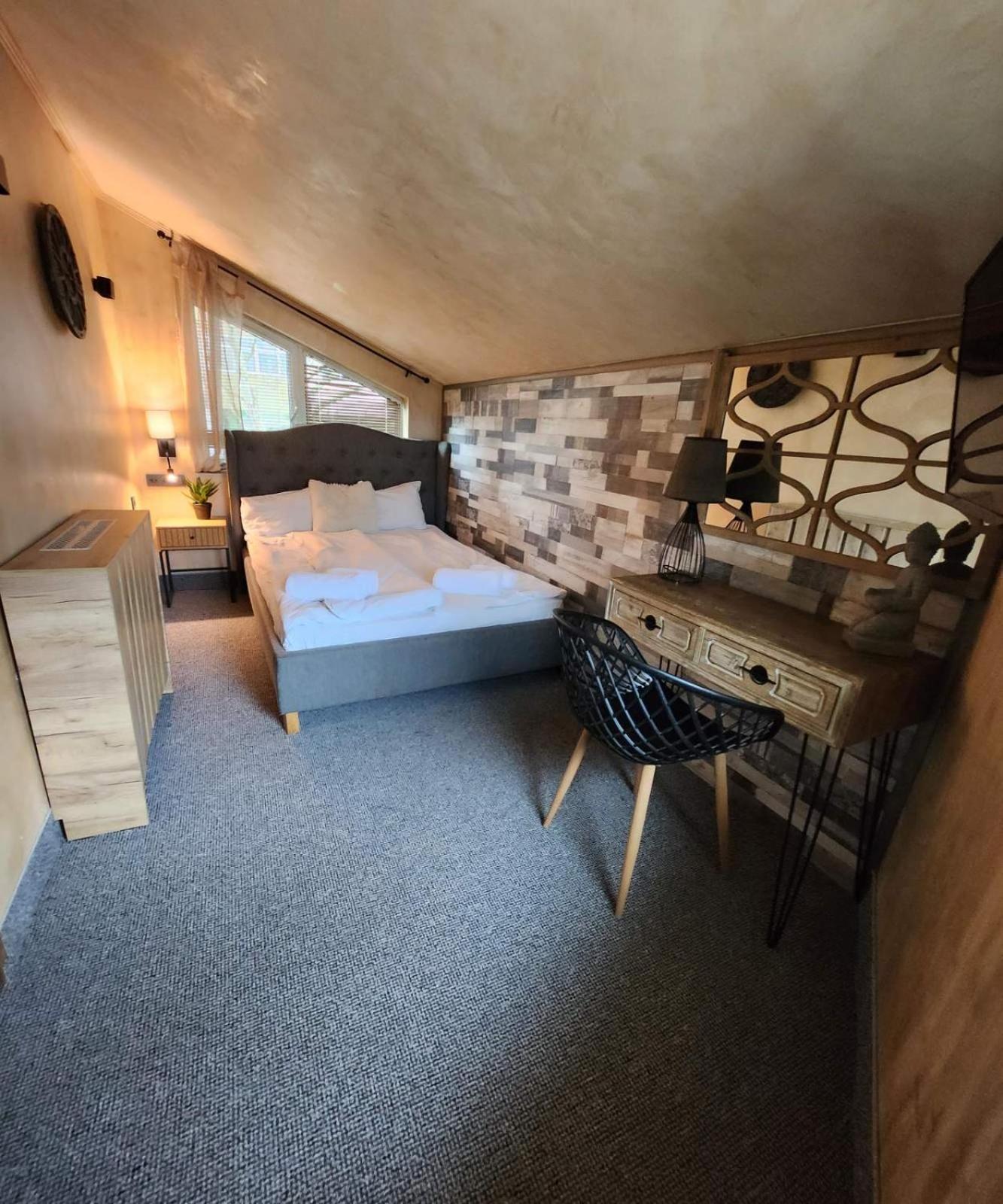 Jorela Family Hotel Ruse Zewnętrze zdjęcie