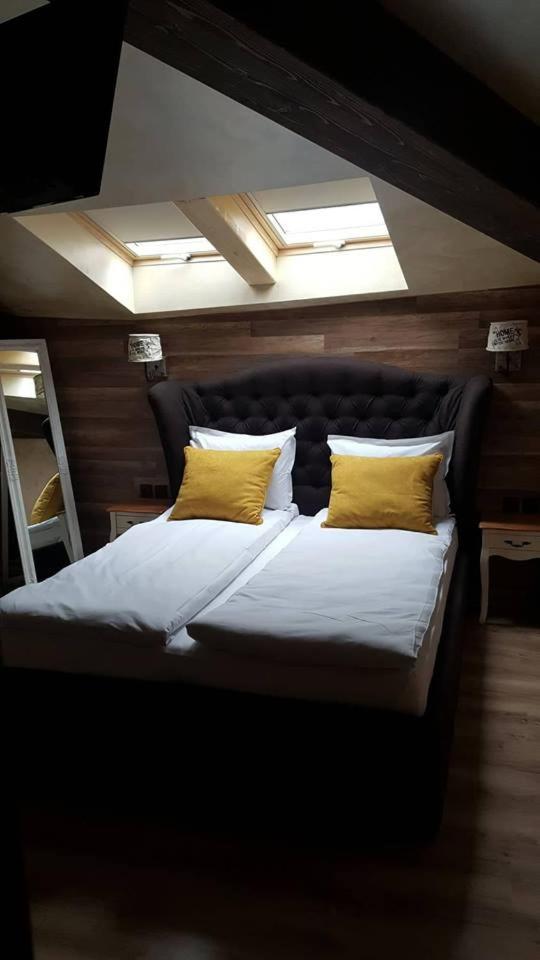 Jorela Family Hotel Ruse Zewnętrze zdjęcie